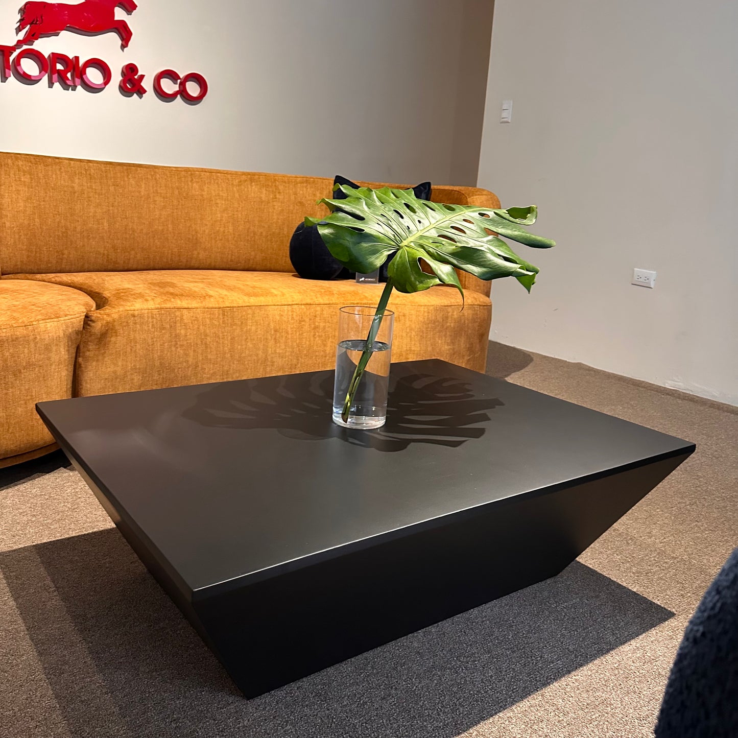 MESA DE CENTRO GALOPE