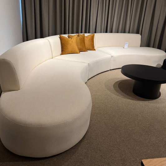 SOFA CURVO GRAND JINETE